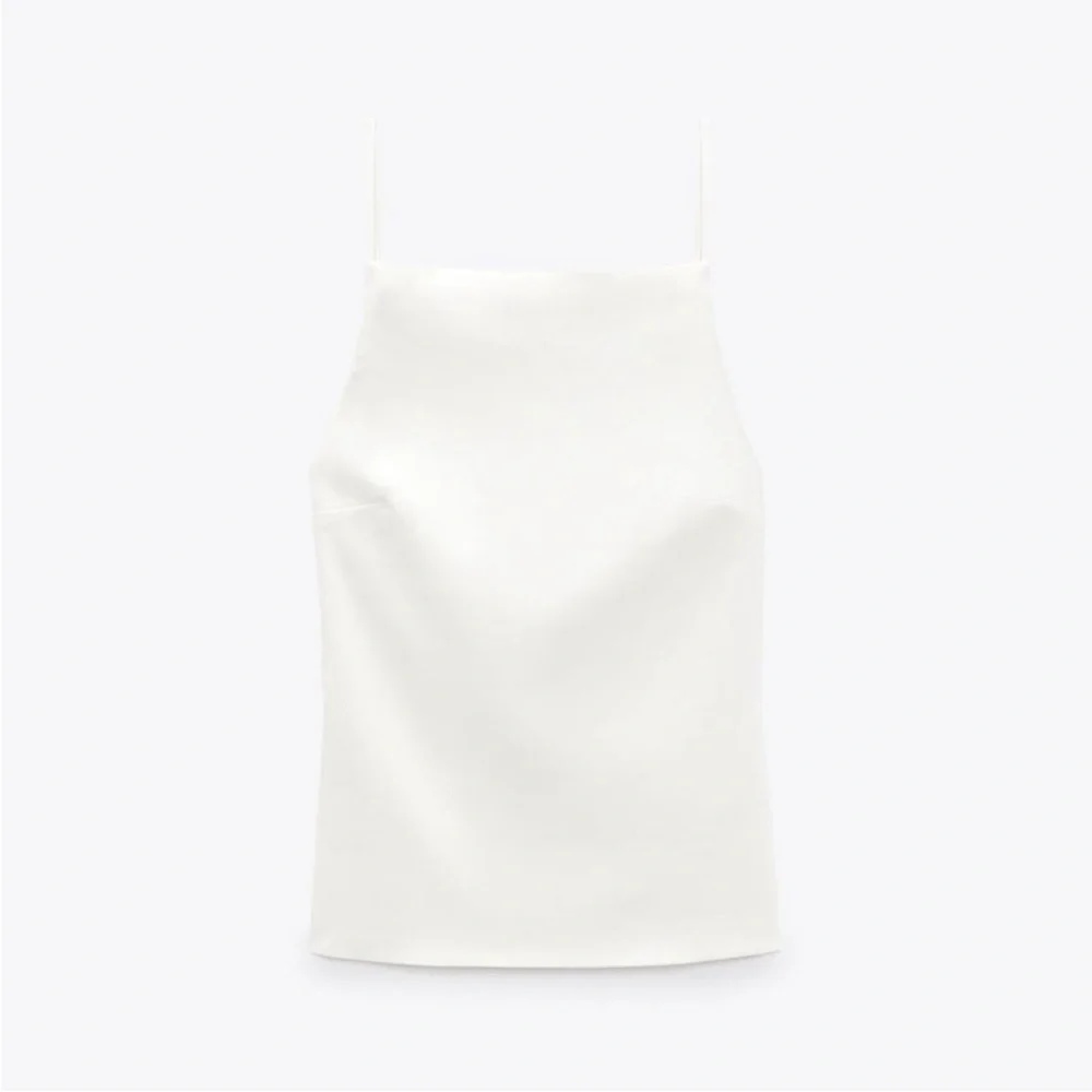 NEW ZARA BLOGGER FAV Strappy Backless Top size L and XL
🚨NO DISCOUNT ON THIS TOP - Picture 12 of 16
